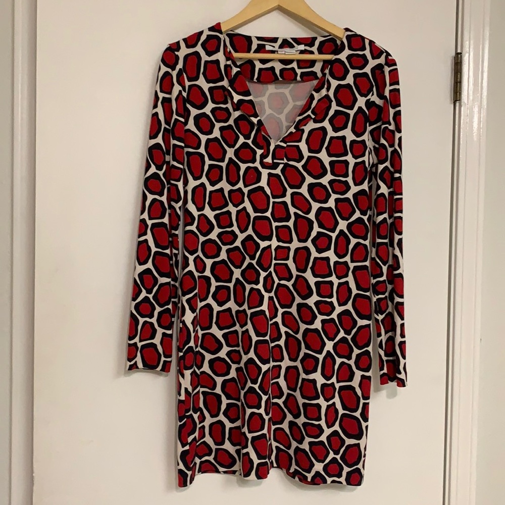 Diane von Furstenberg midi long sleeve dress silk animal print size 8